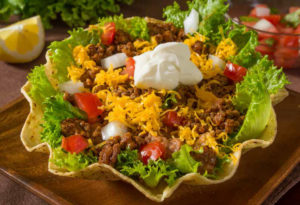 Read more about the article Taco-Ish Salad